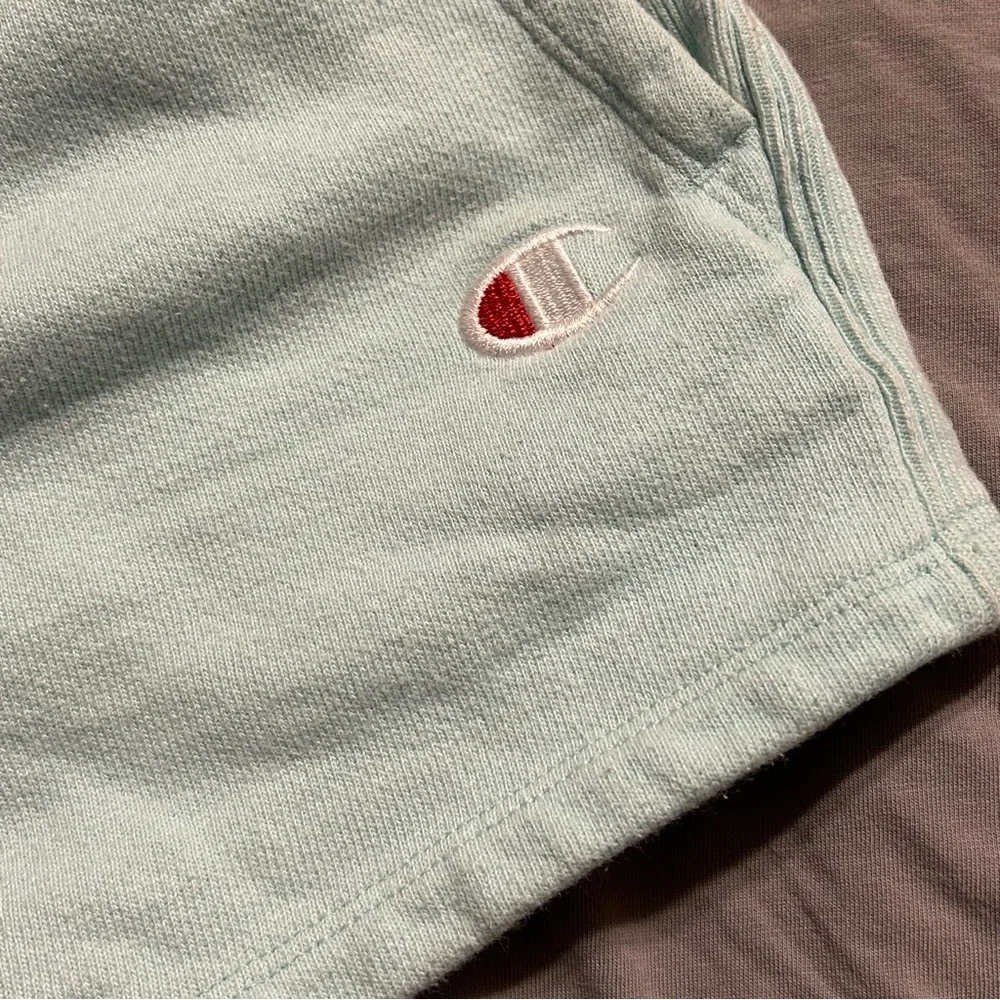 Champion‎ Reverse Weave shorts medium